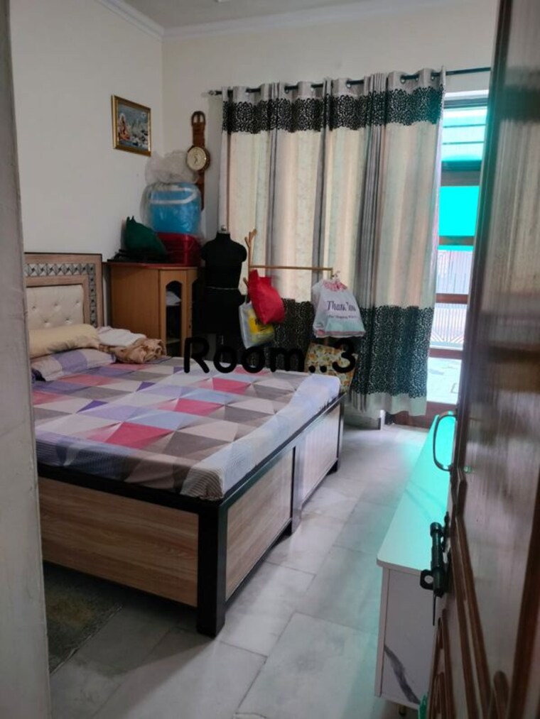 Bedroom, sunny enclave 3 Bedroom 200 Sq.Yd. Independent House In Sunny Enclave Mohali 10230038