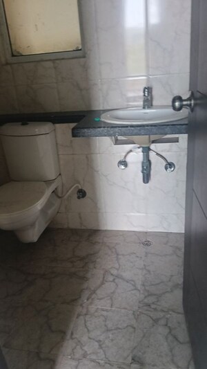  2.5 BHK Apartment at Mahagun Mirabella, Sector 79 – for Rent