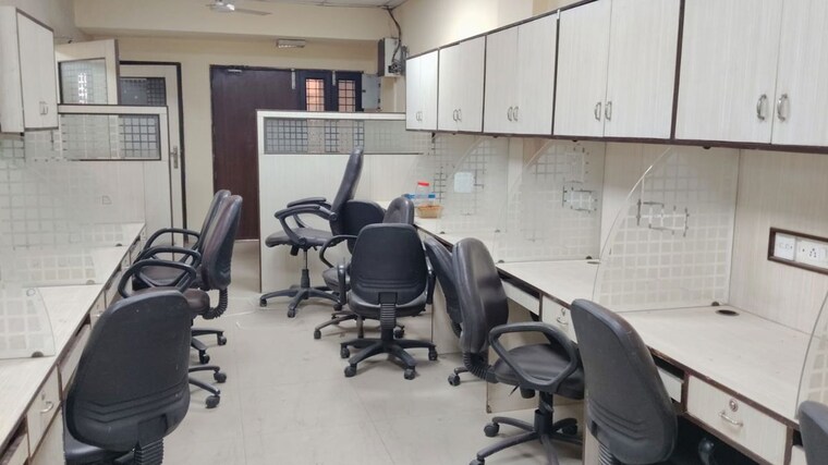 Team Area, sector 3 Commercial Office Space 1000 Sq.Ft. In Sector 3 Noida 10230124
