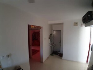 Room in 2 BHK Apartment at Pimple Gurav – for Rent