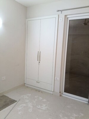 Building Lobby in 3 BHK Apartment at Eldeco Live By The Greens, Sector 150 – for Rent