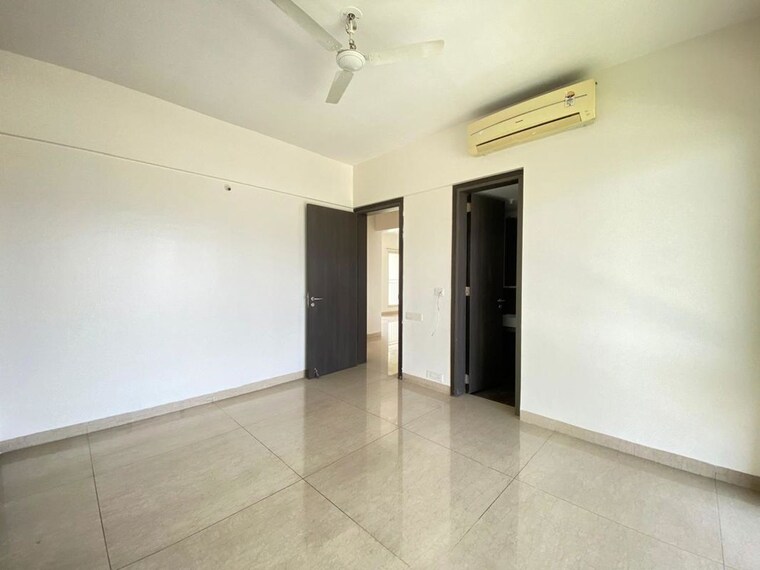 Bedroom, mantri-mystica 3 Bedroom 1700 Sq.Ft. Apartment In Rahatani Pune 10230169