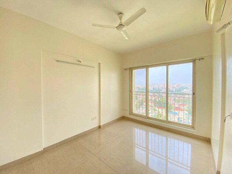 Master Bedroom, mantri-mystica 3 Bedroom 1700 Sq.Ft. Apartment In Rahatani Pune 10230169