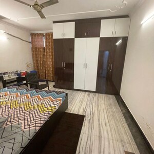 Bedroom in 3 BHK Apartment at Sector 15 – for Rent
