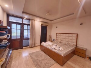 Bedroom in 3 BHK Builder Floor at Chittaranjan Park – for Rent