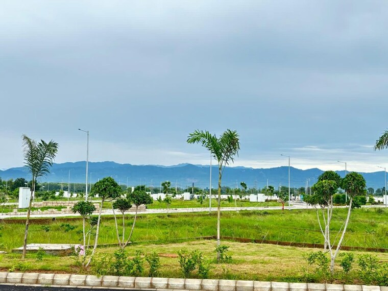 Garden, sector 18 wave city  805 Sq.Ft. Plot In Sector 18 Wave City Ghaziabad 10229695