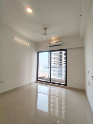 Room in 3 BHK Apartment at Sunteck City Avenue 1, Goregaon West – for Sale