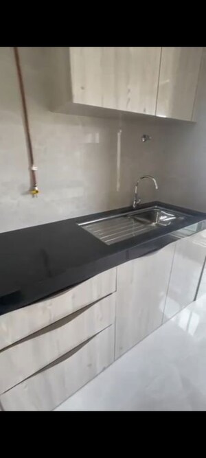 Team Area in 2 BHK Apartment at Sheth Vasant Oasis, Andheri East – for Rent