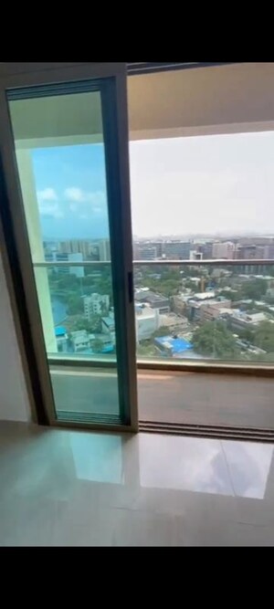 Swimming Pool in 2 BHK Apartment at Sheth Vasant Oasis, Andheri East – for Rent