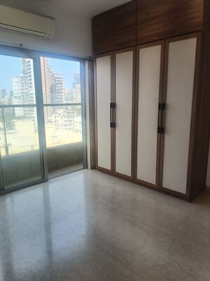 Room in 3 BHK Apartment at Suraj Tranquil Bay 1, Prabhadevi – for Rent