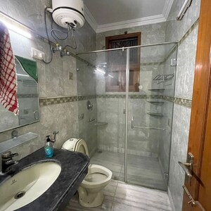 Bathroom in 3 BHK Apartment at Sector 15 – for Rent