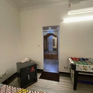 Living Room in 3 BHK Apartment at Sector 15 – for Rent