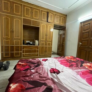 Bedroom in 3 BHK Apartment at Sector 15 – for Rent