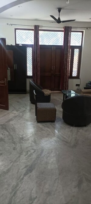 Living Room in 3 BHK Independent House at RWA Apartments, Sector 31 – for Rent