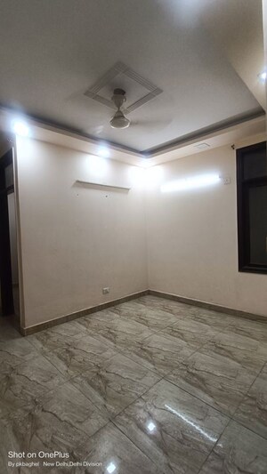 Room in 2.5 BHK Builder Floor at Govindpuri – for Sale