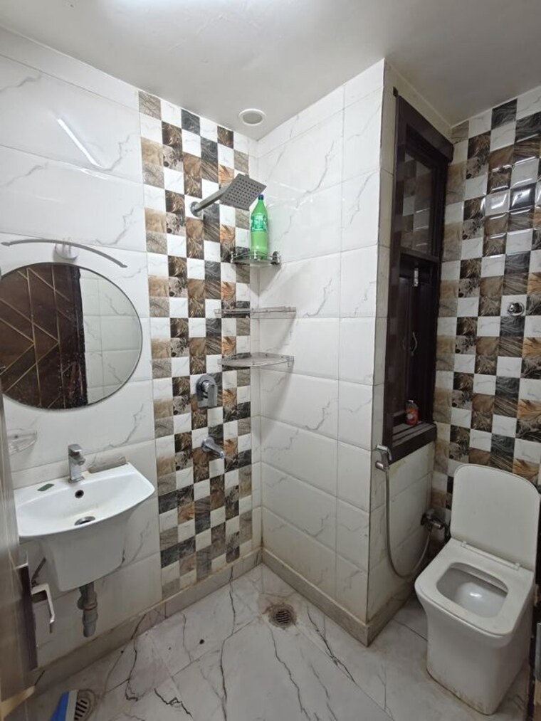 Bathroom, dwarka mor 2 Bedroom 650 Sq.Ft. Builder Floor In Dwarka Mor Delhi 10230516