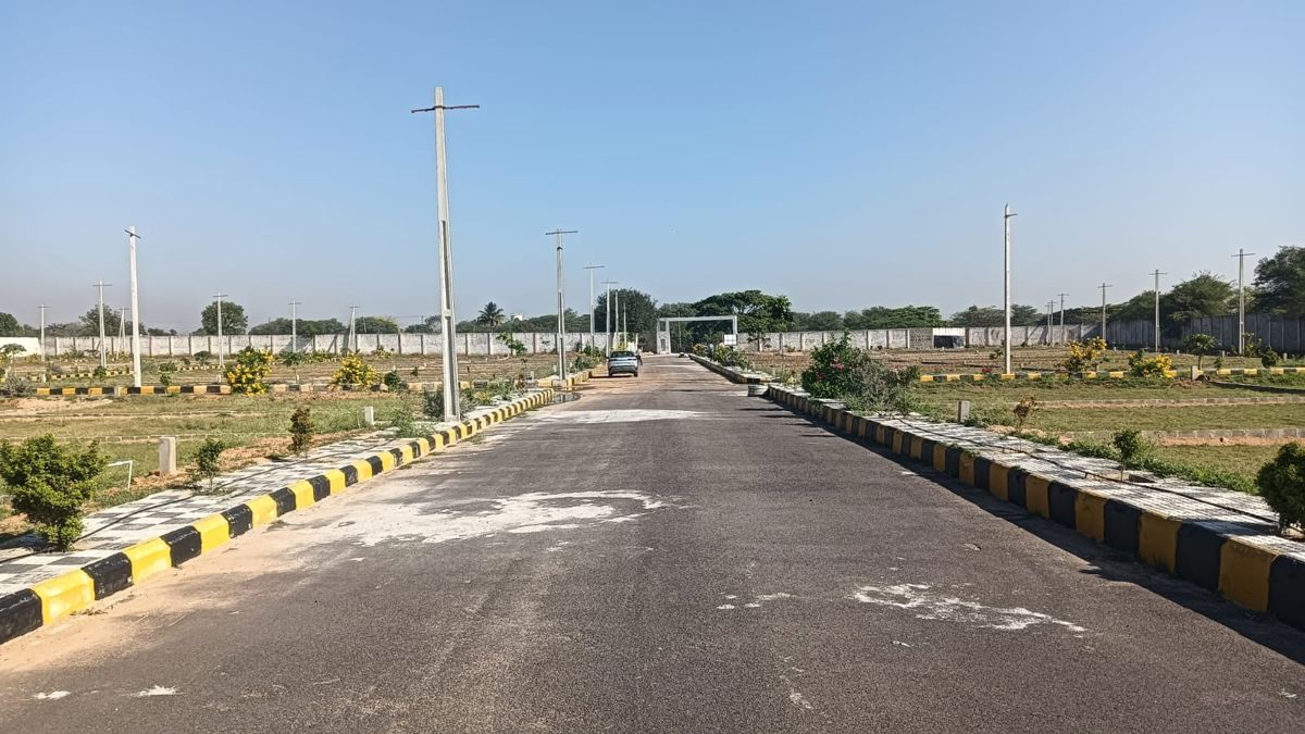 Plot For Sale in Kothur
