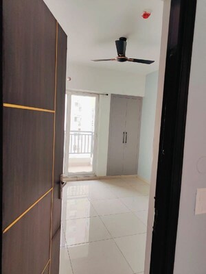 Bathroom in 3 BHK Apartment at Geotech Pristine Avenue, Sector 16c Greater Noida – for Rent
