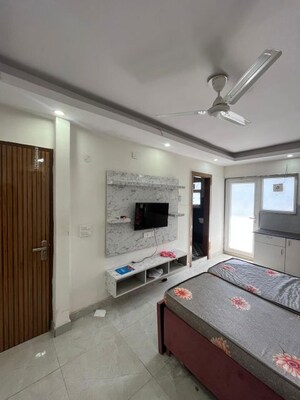 1 BHK Builder Floor For Rent in DLF City Phase IV, Dlf Phase iv