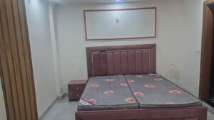 Bedroom in 1 BHK Builder Floor at DLF City Phase IV, Dlf Phase iv – for Rent