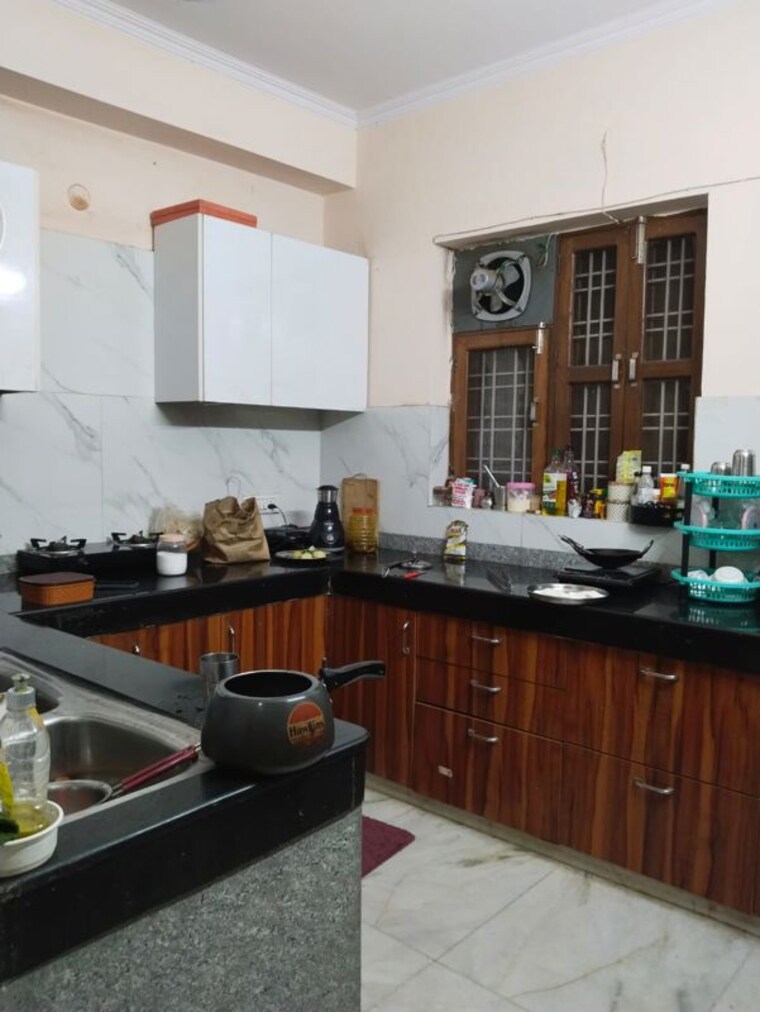 Kitchen, sector 23a 2 Bedroom 1630 Sq.Ft. Builder Floor In Sector 23a Gurgaon 10230808