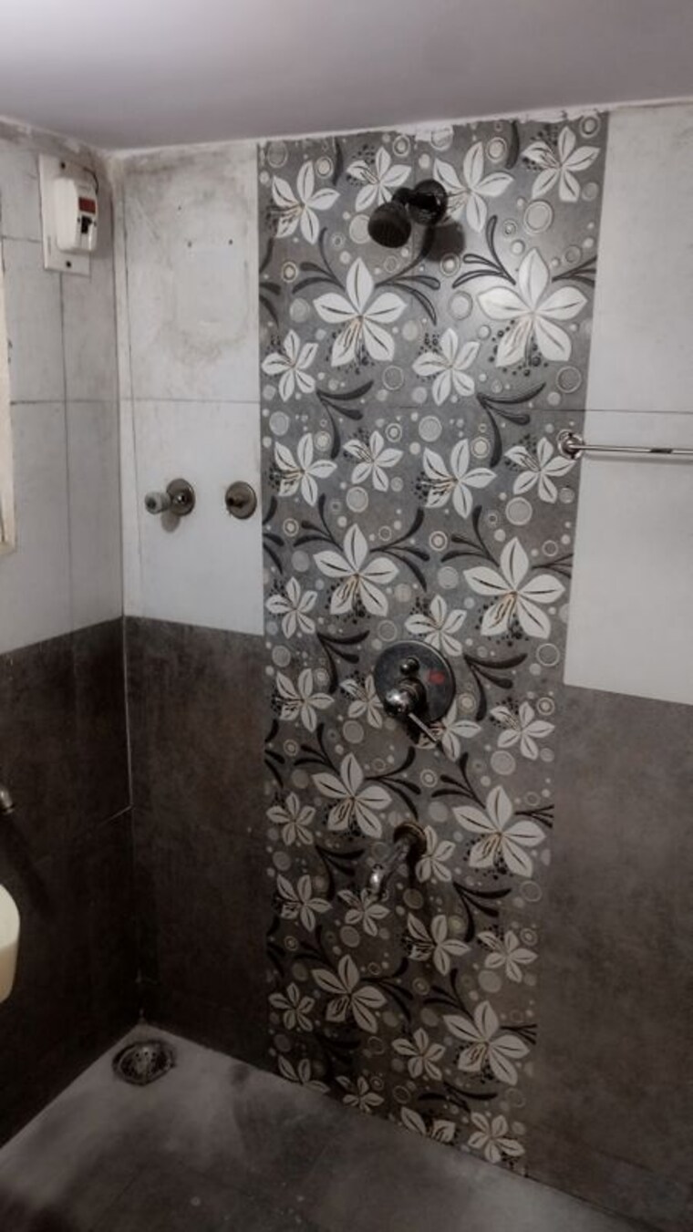 Bathroom, dombivli west 1 Bedroom 550 Sq.Ft. Apartment In Dombivli West Thane 10230863
