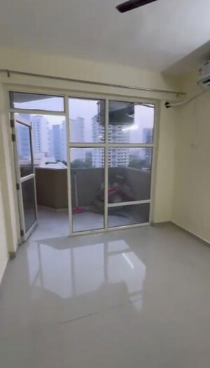 2 BHK Apartment For Rent in Pyramid Midtown, Sector 59
