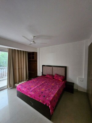 Bedroom in 3 BHK Builder Floor at Sector 10a – for Rent