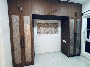 Room in 2 BHK Apartment at Prestige Finsbury Park Hyde, Bagaluru – for Rent