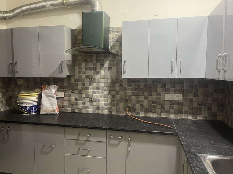 Kitchen, south city 2 3 Bedroom 375 Sq.Yd. Builder Floor In South City 2 Gurgaon 10230872