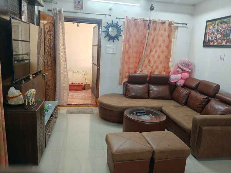 Living Room, shriya-west-metro 2.5 Bedroom 1225 Sq.Ft. Apartment In Chanda Nagar Hyderabad 10065858