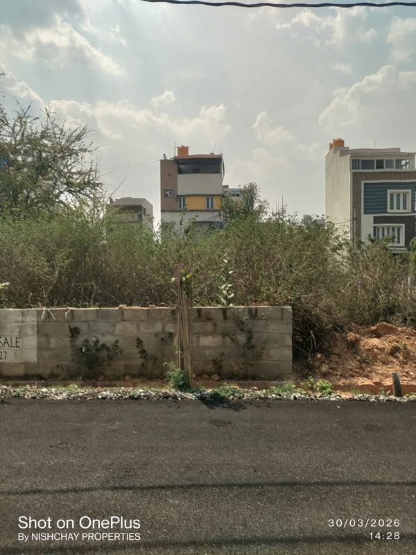 Plot For Sale in Jakkuru