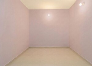 Room in 3 BHK Apartment at Ashok Nagar – for Rent