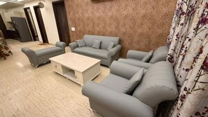Living Room in 3 BHK Builder Floor at Sector 57 – for Rent