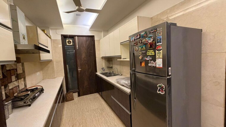 Kitchen, sector 57 3 Bedroom 2700 Sq.Ft. Builder Floor In Sector 57 Gurgaon 10231282