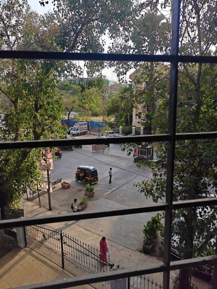 Balcony, anita-accord 1 Bedroom 675 Sq.Ft. Apartment In Kandivali East Mumbai 10231361