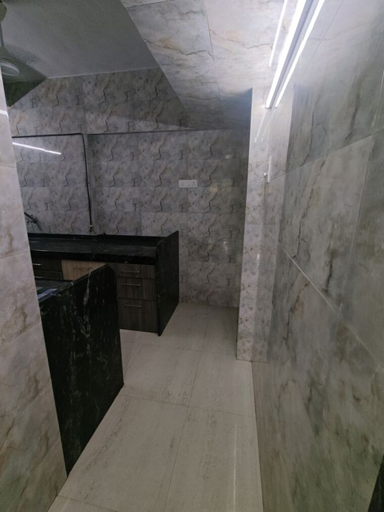 Bathroom, anita-accord 1 Bedroom 675 Sq.Ft. Apartment In Kandivali East Mumbai 10231361