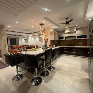 Gym in 3 BHK Apartment at South City 1 – for Rent