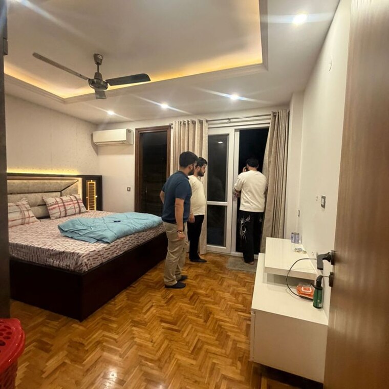 Bedroom, south city 1 3 Bedroom 2580 Sq.Ft. Apartment In South City 1 Gurgaon 10231366