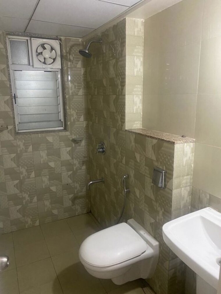 Bathroom, avon-vista 2 Bedroom 826 Sq.Ft. Apartment In Balewadi Pune 10231377