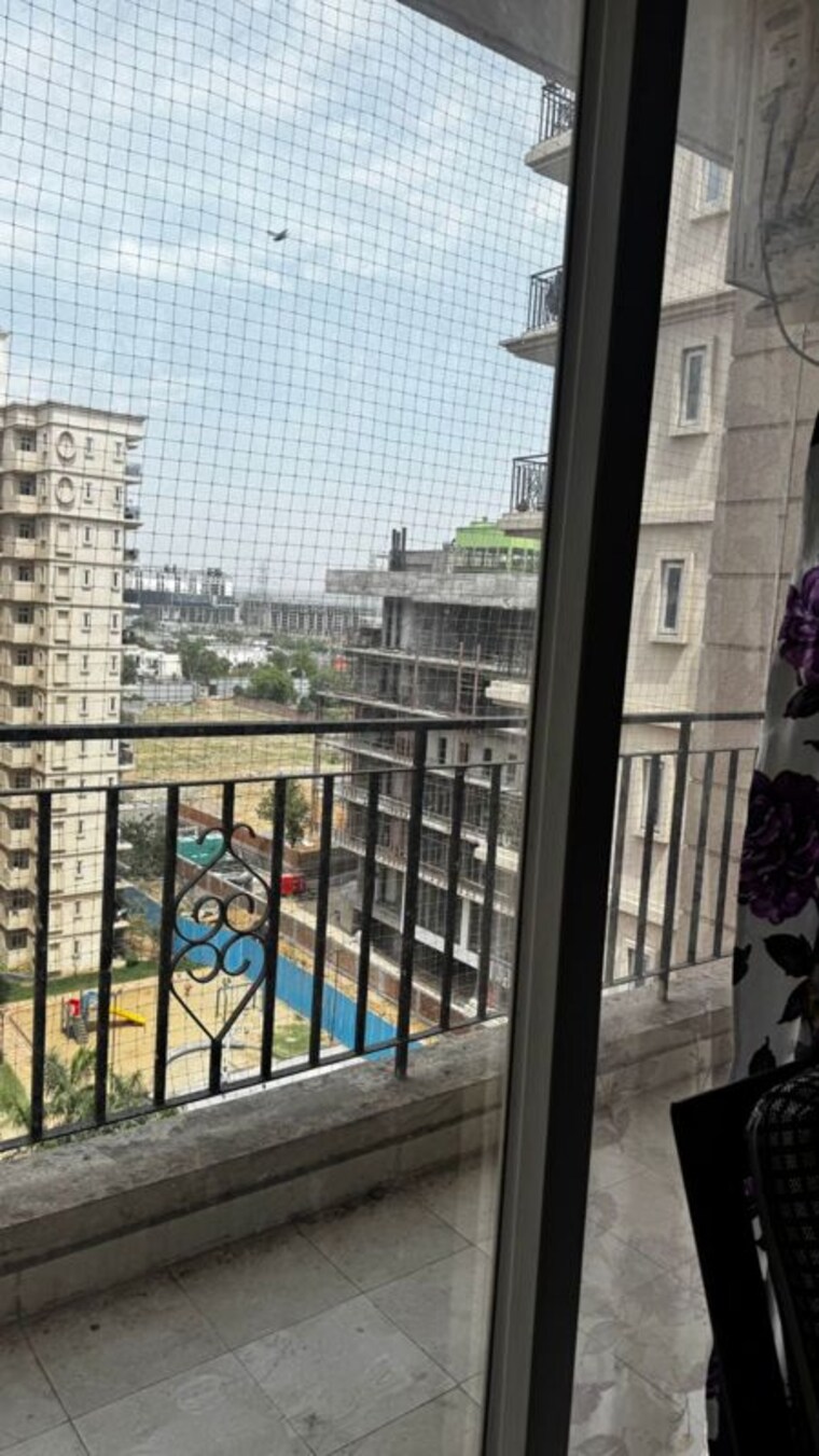Exterior View, signature-the-serenas 2 Bedroom 531 Sq.Ft. Apartment In Sohna Sector 36 Gurgaon 10231364