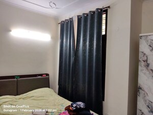 Bedroom in 3 BHK Builder Floor at Ansal Plaza Gurgaon, Palam Vihar – for Rent