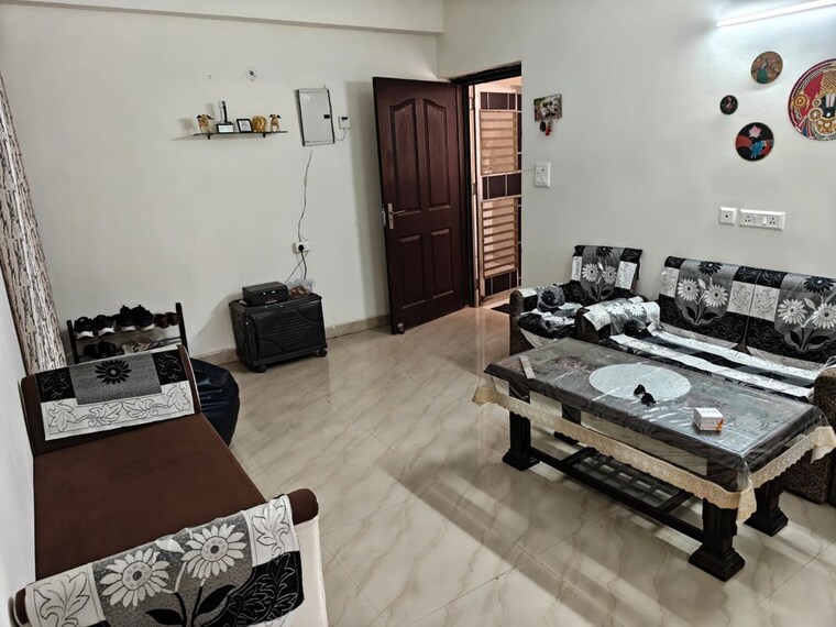 Living Room, jkg-palm-court 2 Bedroom 1090 Sq.Ft. Apartment In Sector 16c Greater Noida Greater Noida 10231356