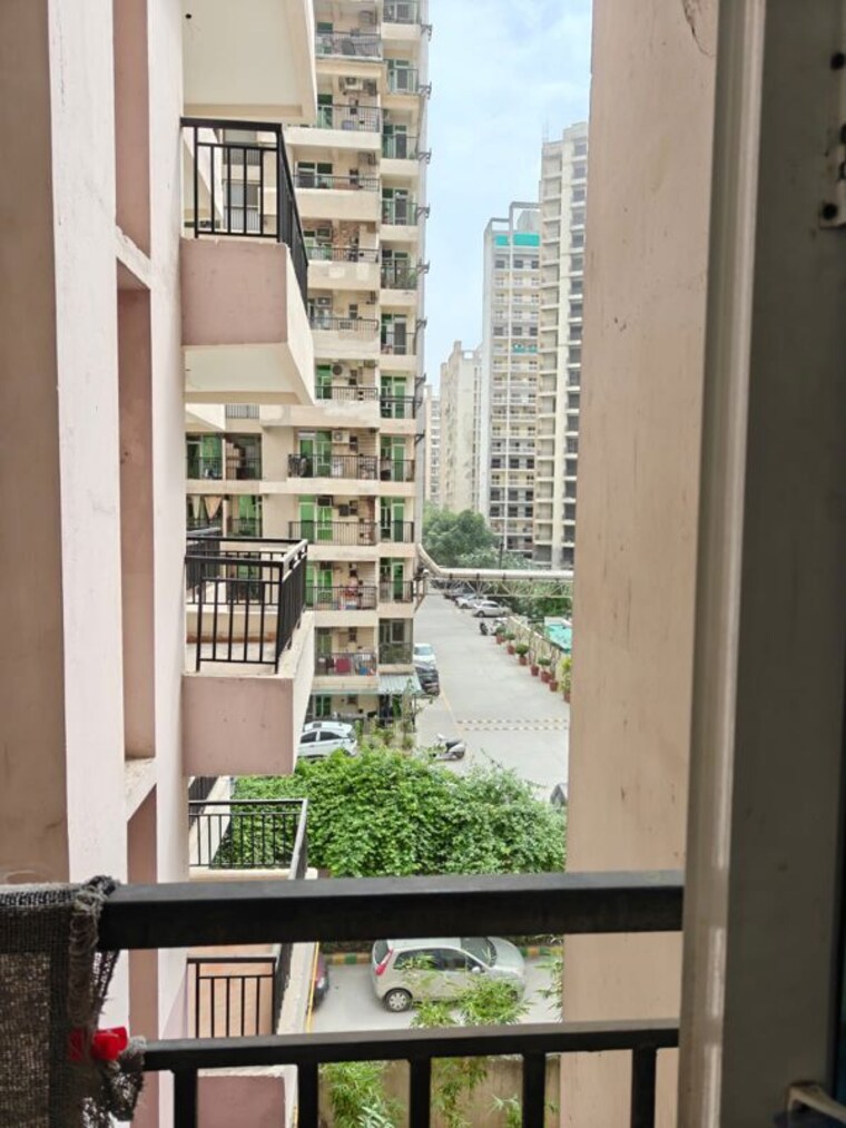 Balcony, jkg-palm-court 2 Bedroom 1090 Sq.Ft. Apartment In Sector 16c Greater Noida Greater Noida 10231356