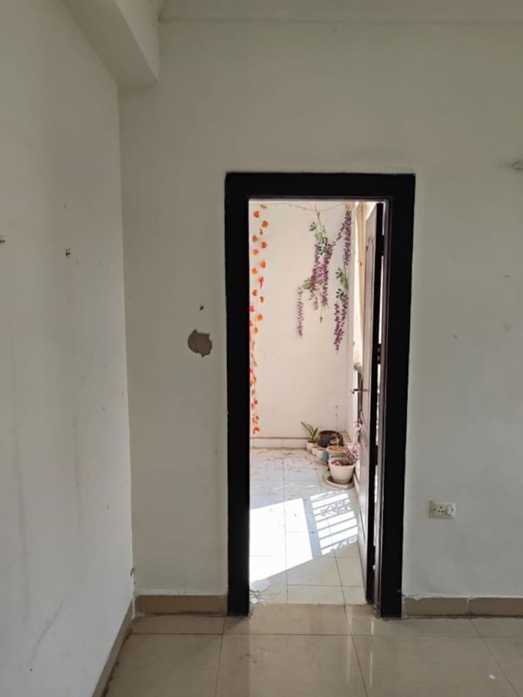 Room, amrapali-zodiac 2 Bedroom 1075 Sq.Ft. Apartment In Sector 120 Noida 10231498