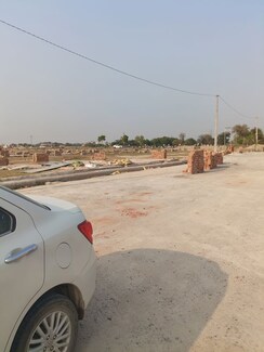 Plot For Sale in Chak Kajehra