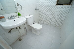 Bathroom in 2 BHK Apartment at Supertech Cape Town, Sector 74 – for Rent