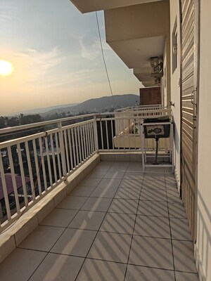 Balcony in 3.5 BHK Apartment at Kulhan – for Rent