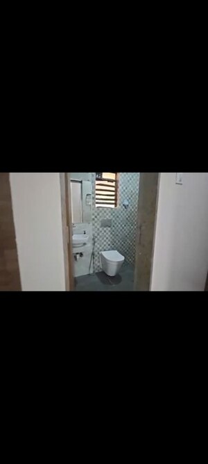 Room in 2 BHK Apartment at Palacia Kingston, Thane West – for Rent