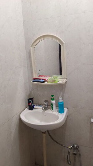 Bathroom in Studio Apartment at Wilson Garden – for Rent